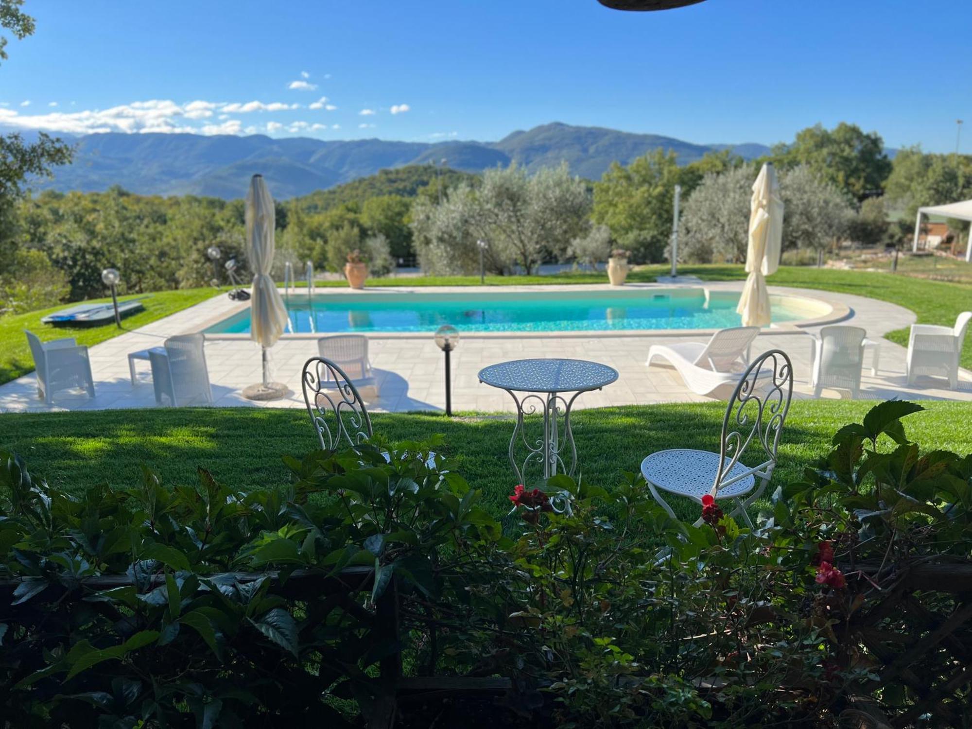 The Forest House Isernia Exterior photo